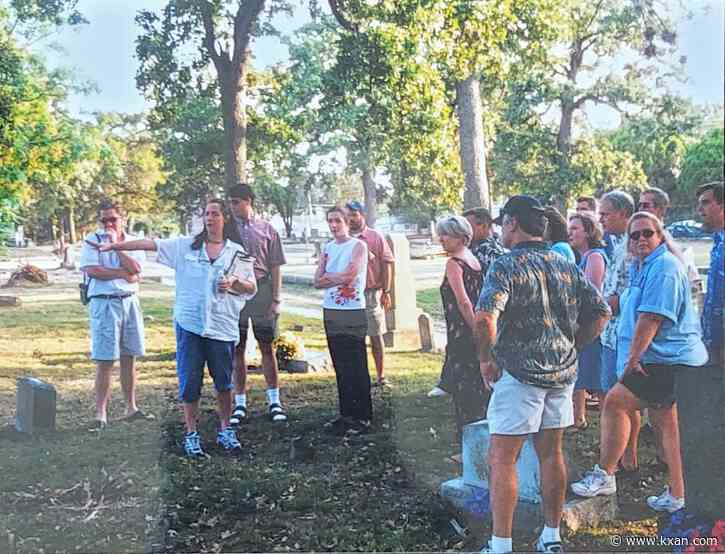 Where are Austin's most haunted sites? Local ghost tour uncovers city history