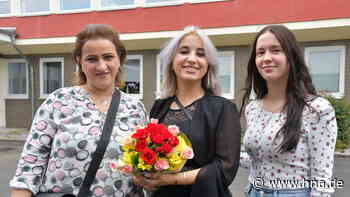 Endlich Zeugnisse: Festakt zum Fachabi in der Aula der Berufliche Schulen in Bebra - hna.de