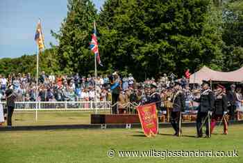 Prince Edward gives medals to Royal Wessex Yeomanry at Bathurst Estate, Cirencester - Wilts and Gloucestershire Standard