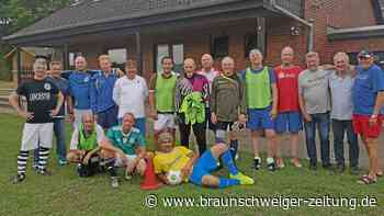 Ölsburger Pokalsieger empfangen Gladbacher Altstars