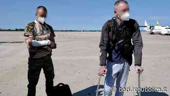 Accolti a Bari due militari ucraini feriti dalle esplosioni: saranno operati al Policlinico - La Repubblica