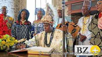 König aus Kamerum will seine Schätze von Braunschweig zurück