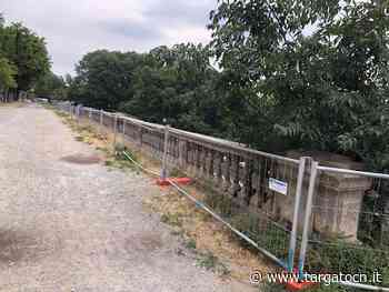 Cuneo, quelle transenne anti cadute su Corso Giovanni XXIII: utili, od operazione di facciata? - TargatoCn.it