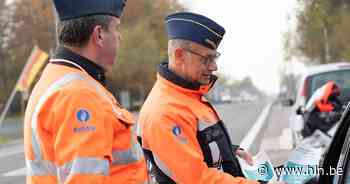 Auto raast met 135 kilometer per uur over de Ninoofsesteenweg in Ronse - Het Laatste Nieuws