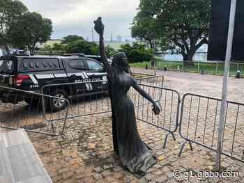 Homem é preso em flagrante por furtar estátua de praça em Natal - Globo