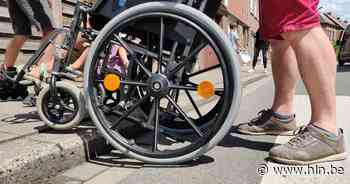 Groen klaagt slechte voetpaden in centrum aan | Izegem | hln.be - Het Laatste Nieuws