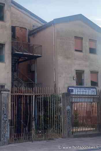 Giovani Democratici Crotone denunciano la fatiscenza degli edifici scolastici - Fantapol News