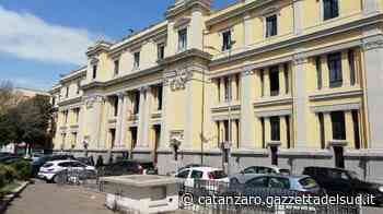 Abusi sulle nipoti, condanna ridotta per un 41enne di Crotone - Gazzetta del Sud - Edizione Catanzaro, Crotone, Vibo