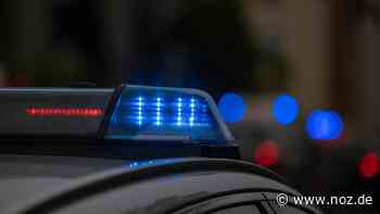 Straße mehrere Stunde gesperrt: Lkw kommt auf Rheiderlandstraße in Papenburg von Fahrbahn ab - NOZ