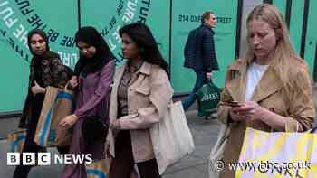 UK economy grows but fears remain over rising prices