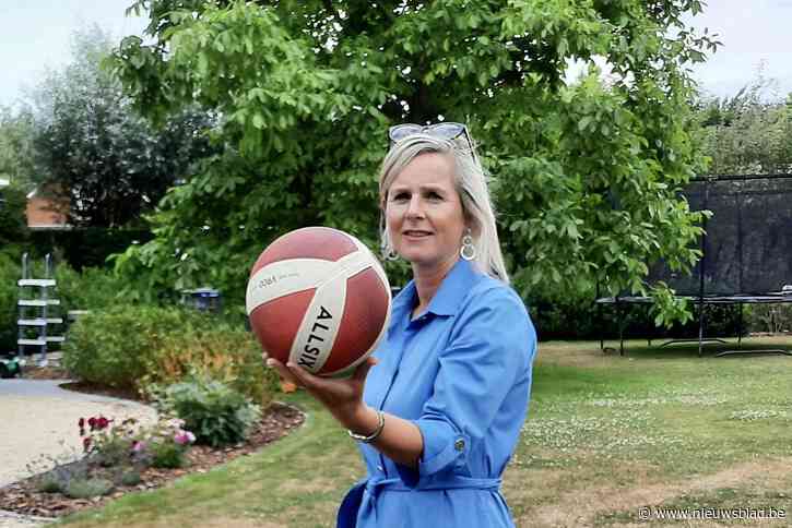 “Ze werd gewoon afgedankt, bij het huisvuil gezet”: Twaalfjarige speelster niet meer welkom bij lokale volleybalclub wegens ‘niet goed genoeg’