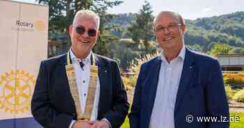 Rotarischer Ämterwechsel auf der Adlerwarte | Lokale Nachrichten aus Detmold - Lippische Landes-Zeitung