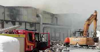 'Worry and inconvenience' after 'another' fire at Hull recycling plant - Hull Live
