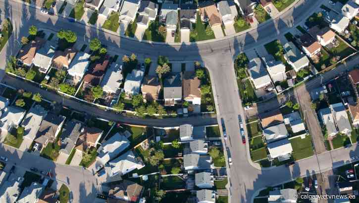 Albertans not likely to live alone, tend to live with parents: StatCan