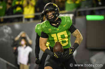 Oregon football player, 22, dies after falling on rock slides and hitting his head