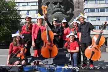 Junge Musiker vor großer Aufführung - freiepresse.de