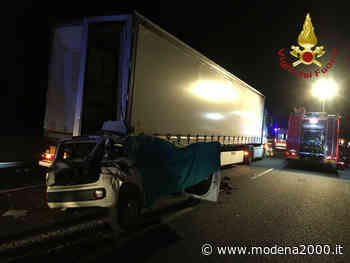 Tamponamento in A1 tra i caselli nord e sud di Modena, un morto - Modena 2000