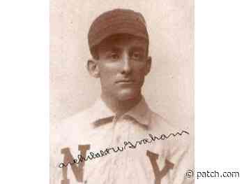 Baltimore Find Makes Moonlight Graham Of Field Of Dreams Fame Real - Patch