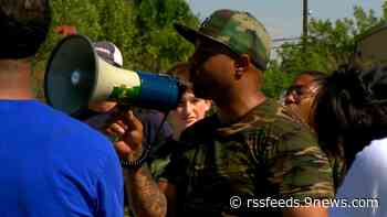 Terrance Roberts files lawsuit against Denver police, citing excessive force during 2020 protest