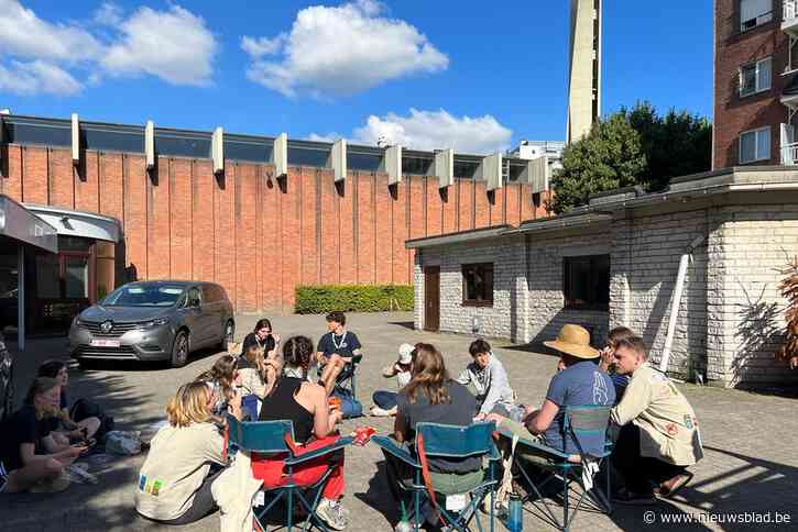 200 scouts uit Wilrijk plots zonder kampterrein omdat boer contract verbreekt: “Wel 2.000 euro voorschot betaald”