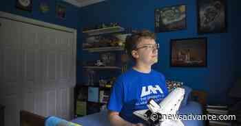 Shooting for the moon, literally, Amherst High graduate Peter Garrison readies for the journey - Lynchburg News and Advance