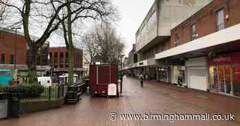 Boy repeatedly punched in Sutton Coldfield town centre after being chased by gang - Birmingham Live