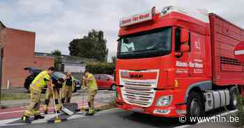 Kop-staartaanrijding tussen auto en vrachtwagen op kruispunt Duivenhoek - Het Laatste Nieuws
