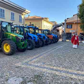 Siccità, a Concorezzo la benedizione dei trattori: «Ora però servono pozzi di prima falda» - Il Cittadino di Monza e Brianza