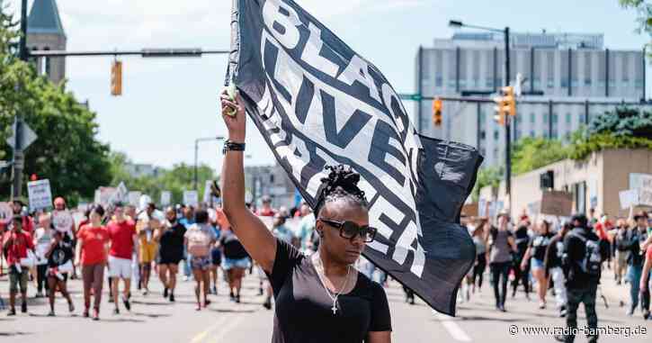 Autopsie ergab: Getöteter Schwarzer erlitt 46 Schusswunden