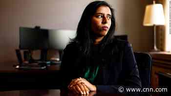 Long-time Harris aide departing VP's office