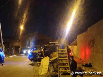 Escada de pintor é furtada na calçada enquanto ele trabalhava, na Ponte São João - Jornal de Jundiai