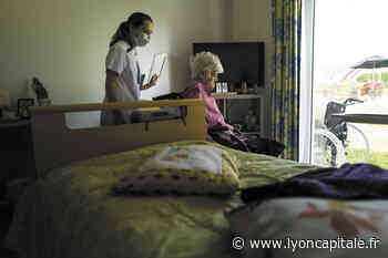 Canicule à Lyon : dans les Ehpad, "même le personnel administratif vient donner à boire aux résidents" - Lyon Capitale