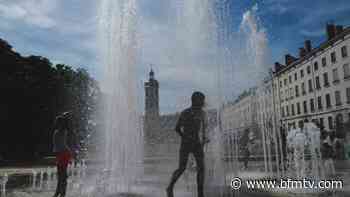 Vague de chaleur: la mairie du 7e arrondissement de Lyon ouvre une salle climatisée - BFMTV