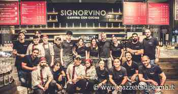 "Signorvino", dieci candeline festeggiate a Parma tra brindisi, musica e ottima cucina - Le foto - Gazzetta di Parma