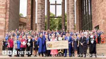 Coventry: Hospitals given Freedom of the City for Covid fight