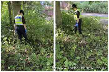 Bolton police officers rescue injured bird with help from teens - The Bolton News