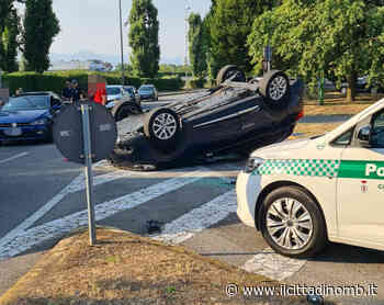 Giussano: provoca incidente, auto ribaltata e multa - Il Cittadino di Monza e Brianza