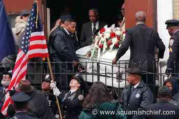 3 men cleared in 1995 killing of NYC subway token clerk - Squamish Chief