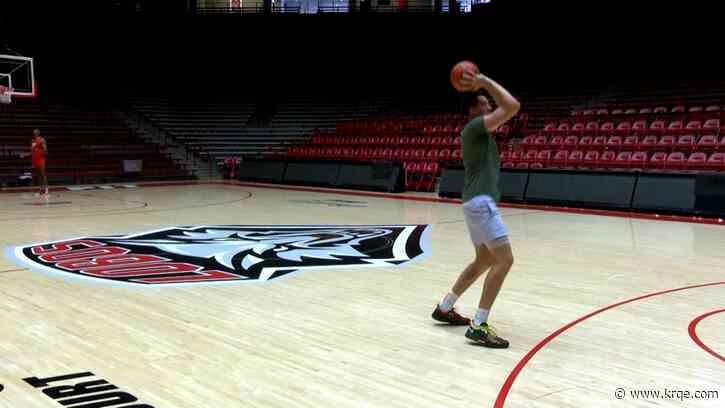 Former UNM basketball player flees Ukraine, back to playing at the Pit