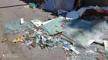 A Catania rifiuti ovunque: anziana cade sui vetri - lasiciliaweb | Notizie di Sicilia