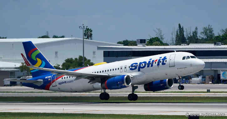 Frontier Airlines’ Bid for Spirit Faces Opposition From Advisory Firm - The New York Times