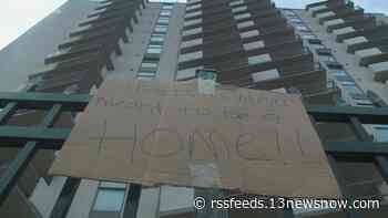 'Nobody cares' | SeaView Lofts residents scramble to find housing as hotel stays expire