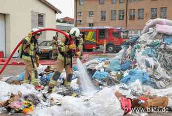 Freital: Müllauto mit brennendem Abfall gestoppt | blick.de - Sachsen - Blick.de