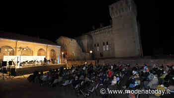 Poesia Festival 2022: la rassegna estiva inaugura a Vignola con L'amore nella poesia - ModenaToday