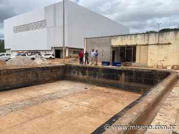 Juazeiro retoma construção de piscina semiolímpica - miseria.com.br
