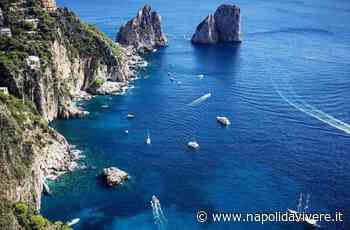 Festival letterario di Capri nella piazzetta a picco sui Faraglioni | Napoli da Vivere - Napoli da Vivere