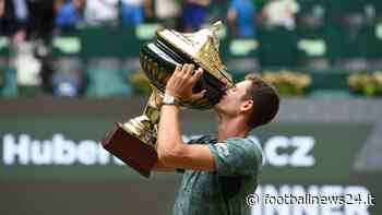 Tennis, la stagione sull’erba di Hurkacz: alti e bassi per il polacco - Footballnews24.it