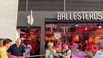 Embutidos Ballesteros abre su nueva tienda en el corazón de Zamora - La Opinión de Zamora