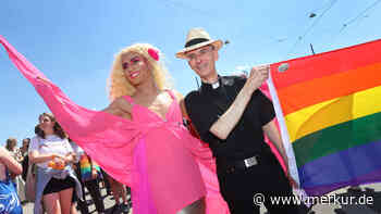 „Möchte für meinen Teil um Verzeihung bitten“: Pfarrvikar läuft bei Christopher Street Day in München mit