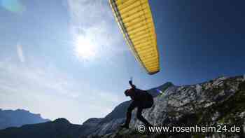 Gleitschirmflieger (37) aus Kreis Traunstein stürzt ab und bleibt an Gondelbahnseil hängen